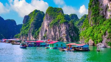 halong-bay-fising-village